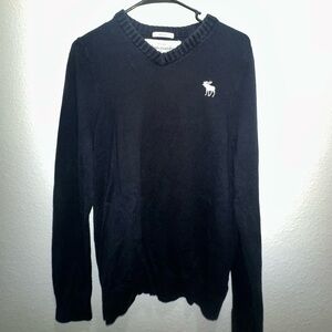 Vintage Abercrombie & Fitch Men's Navy Sweater
